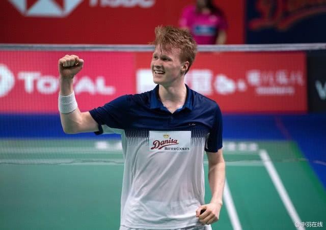 色的团队配 色的团队配