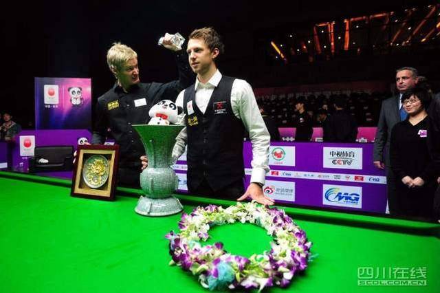 球事业的发 球事业的发