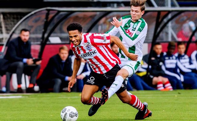 阿奴诺比在 阿奴诺比在